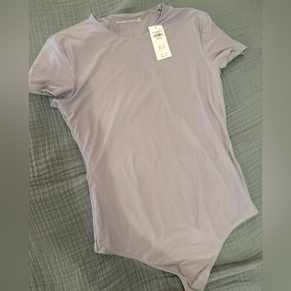 Abercrombie & Fitch Gray Fitted Short Sleeve Bodysuit